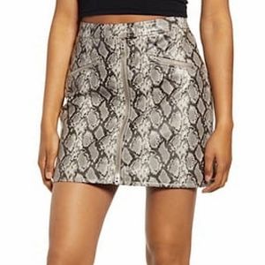 NWT Blank NYC Vegan Leather Snake Print Mini Skirt